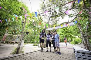 BIB: 
                            <button type="button" onclick="openModal(4376924)" class="btn btn-primary btn-sm float-right btn-popup" data-toggle="modal" data-target=".modal-high-quality">
                        <i class="fas fa-shopping-cart"></i> Add to Cart
                    </button>
                                            <button type="button" onclick="isThisMe(4376924, true)" class="btn btn-success btn-sm float-right btn-popup btn-isme hidden" data-toggle="tooltip" data-placement="bottom" title="นี่คือรูปของคุณใช่ไหม คลิกที่นี่เพื่อเอาเข้าอัลบั้ม">
                        <i class="fas fa-plus"></i> Add to album
                    </button>
                    <button type="button" onclick="isThisMe(4376924, false)" class="btn btn-warning btn-sm float-right btn-popup btn-isnotme hidden">
                        <i class="fas fa-ban"></i> Remove from album
                    </button>