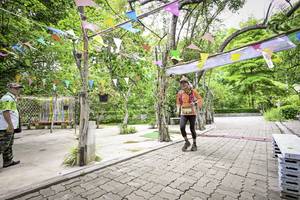 BIB: 
                            <button type="button" onclick="openModal(4376452)" class="btn btn-primary btn-sm float-right btn-popup" data-toggle="modal" data-target=".modal-high-quality">
                        <i class="fas fa-shopping-cart"></i> Add to Cart
                    </button>
                                            <button type="button" onclick="isThisMe(4376452, true)" class="btn btn-success btn-sm float-right btn-popup btn-isme hidden" data-toggle="tooltip" data-placement="bottom" title="นี่คือรูปของคุณใช่ไหม คลิกที่นี่เพื่อเอาเข้าอัลบั้ม">
                        <i class="fas fa-plus"></i> Add to album
                    </button>
                    <button type="button" onclick="isThisMe(4376452, false)" class="btn btn-warning btn-sm float-right btn-popup btn-isnotme hidden">
                        <i class="fas fa-ban"></i> Remove from album
                    </button>