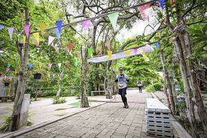 BIB: 
                            <button type="button" onclick="openModal(4377818)" class="btn btn-primary btn-sm float-right btn-popup" data-toggle="modal" data-target=".modal-high-quality">
                        <i class="fas fa-shopping-cart"></i> Add to Cart
                    </button>
                                            <button type="button" onclick="isThisMe(4377818, true)" class="btn btn-success btn-sm float-right btn-popup btn-isme hidden" data-toggle="tooltip" data-placement="bottom" title="นี่คือรูปของคุณใช่ไหม คลิกที่นี่เพื่อเอาเข้าอัลบั้ม">
                        <i class="fas fa-plus"></i> Add to album
                    </button>
                    <button type="button" onclick="isThisMe(4377818, false)" class="btn btn-warning btn-sm float-right btn-popup btn-isnotme hidden">
                        <i class="fas fa-ban"></i> Remove from album
                    </button>