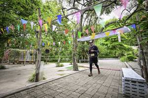 BIB: 
                            <button type="button" onclick="openModal(4374055)" class="btn btn-primary btn-sm float-right btn-popup" data-toggle="modal" data-target=".modal-high-quality">
                        <i class="fas fa-shopping-cart"></i> Add to Cart
                    </button>
                                            <button type="button" onclick="isThisMe(4374055, true)" class="btn btn-success btn-sm float-right btn-popup btn-isme hidden" data-toggle="tooltip" data-placement="bottom" title="นี่คือรูปของคุณใช่ไหม คลิกที่นี่เพื่อเอาเข้าอัลบั้ม">
                        <i class="fas fa-plus"></i> Add to album
                    </button>
                    <button type="button" onclick="isThisMe(4374055, false)" class="btn btn-warning btn-sm float-right btn-popup btn-isnotme hidden">
                        <i class="fas fa-ban"></i> Remove from album
                    </button>