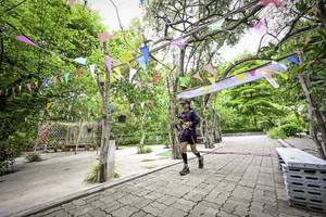 BIB: 
                            <button type="button" onclick="openModal(4382347)" class="btn btn-primary btn-sm float-right btn-popup" data-toggle="modal" data-target=".modal-high-quality">
                        <i class="fas fa-shopping-cart"></i> Add to Cart
                    </button>
                                            <button type="button" onclick="isThisMe(4382347, true)" class="btn btn-success btn-sm float-right btn-popup btn-isme hidden" data-toggle="tooltip" data-placement="bottom" title="นี่คือรูปของคุณใช่ไหม คลิกที่นี่เพื่อเอาเข้าอัลบั้ม">
                        <i class="fas fa-plus"></i> Add to album
                    </button>
                    <button type="button" onclick="isThisMe(4382347, false)" class="btn btn-warning btn-sm float-right btn-popup btn-isnotme hidden">
                        <i class="fas fa-ban"></i> Remove from album
                    </button>