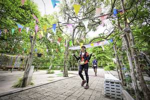 BIB: 
                            <button type="button" onclick="openModal(4376682)" class="btn btn-primary btn-sm float-right btn-popup" data-toggle="modal" data-target=".modal-high-quality">
                        <i class="fas fa-shopping-cart"></i> Add to Cart
                    </button>
                                            <button type="button" onclick="isThisMe(4376682, true)" class="btn btn-success btn-sm float-right btn-popup btn-isme hidden" data-toggle="tooltip" data-placement="bottom" title="นี่คือรูปของคุณใช่ไหม คลิกที่นี่เพื่อเอาเข้าอัลบั้ม">
                        <i class="fas fa-plus"></i> Add to album
                    </button>
                    <button type="button" onclick="isThisMe(4376682, false)" class="btn btn-warning btn-sm float-right btn-popup btn-isnotme hidden">
                        <i class="fas fa-ban"></i> Remove from album
                    </button>