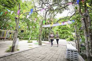 BIB: 
                            <button type="button" onclick="openModal(4379423)" class="btn btn-primary btn-sm float-right btn-popup" data-toggle="modal" data-target=".modal-high-quality">
                        <i class="fas fa-shopping-cart"></i> Add to Cart
                    </button>
                                            <button type="button" onclick="isThisMe(4379423, true)" class="btn btn-success btn-sm float-right btn-popup btn-isme hidden" data-toggle="tooltip" data-placement="bottom" title="นี่คือรูปของคุณใช่ไหม คลิกที่นี่เพื่อเอาเข้าอัลบั้ม">
                        <i class="fas fa-plus"></i> Add to album
                    </button>
                    <button type="button" onclick="isThisMe(4379423, false)" class="btn btn-warning btn-sm float-right btn-popup btn-isnotme hidden">
                        <i class="fas fa-ban"></i> Remove from album
                    </button>