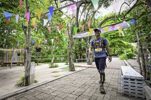 BIB: 5372
                            <button type="button" onclick="openModal(4380964)" class="btn btn-primary btn-sm float-right btn-popup" data-toggle="modal" data-target=".modal-high-quality">
                        <i class="fas fa-shopping-cart"></i> Add to Cart
                    </button>
                                            <button type="button" onclick="isThisMe(4380964, true)" class="btn btn-success btn-sm float-right btn-popup btn-isme hidden" data-toggle="tooltip" data-placement="bottom" title="นี่คือรูปของคุณใช่ไหม คลิกที่นี่เพื่อเอาเข้าอัลบั้ม">
                        <i class="fas fa-plus"></i> Add to album
                    </button>
                    <button type="button" onclick="isThisMe(4380964, false)" class="btn btn-warning btn-sm float-right btn-popup btn-isnotme hidden">
                        <i class="fas fa-ban"></i> Remove from album
                    </button>