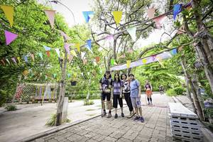 BIB: 
                            <button type="button" onclick="openModal(4376961)" class="btn btn-primary btn-sm float-right btn-popup" data-toggle="modal" data-target=".modal-high-quality">
                        <i class="fas fa-shopping-cart"></i> Add to Cart
                    </button>
                                            <button type="button" onclick="isThisMe(4376961, true)" class="btn btn-success btn-sm float-right btn-popup btn-isme hidden" data-toggle="tooltip" data-placement="bottom" title="นี่คือรูปของคุณใช่ไหม คลิกที่นี่เพื่อเอาเข้าอัลบั้ม">
                        <i class="fas fa-plus"></i> Add to album
                    </button>
                    <button type="button" onclick="isThisMe(4376961, false)" class="btn btn-warning btn-sm float-right btn-popup btn-isnotme hidden">
                        <i class="fas fa-ban"></i> Remove from album
                    </button>