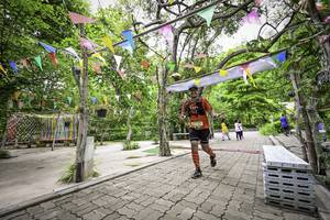 BIB: 
                            <button type="button" onclick="openModal(4374822)" class="btn btn-primary btn-sm float-right btn-popup" data-toggle="modal" data-target=".modal-high-quality">
                        <i class="fas fa-shopping-cart"></i> Add to Cart
                    </button>
                                            <button type="button" onclick="isThisMe(4374822, true)" class="btn btn-success btn-sm float-right btn-popup btn-isme hidden" data-toggle="tooltip" data-placement="bottom" title="นี่คือรูปของคุณใช่ไหม คลิกที่นี่เพื่อเอาเข้าอัลบั้ม">
                        <i class="fas fa-plus"></i> Add to album
                    </button>
                    <button type="button" onclick="isThisMe(4374822, false)" class="btn btn-warning btn-sm float-right btn-popup btn-isnotme hidden">
                        <i class="fas fa-ban"></i> Remove from album
                    </button>