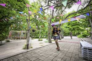 BIB: 305
                            <button type="button" onclick="openModal(4373388)" class="btn btn-primary btn-sm float-right btn-popup" data-toggle="modal" data-target=".modal-high-quality">
                        <i class="fas fa-shopping-cart"></i> Add to Cart
                    </button>
                                            <button type="button" onclick="isThisMe(4373388, true)" class="btn btn-success btn-sm float-right btn-popup btn-isme hidden" data-toggle="tooltip" data-placement="bottom" title="นี่คือรูปของคุณใช่ไหม คลิกที่นี่เพื่อเอาเข้าอัลบั้ม">
                        <i class="fas fa-plus"></i> Add to album
                    </button>
                    <button type="button" onclick="isThisMe(4373388, false)" class="btn btn-warning btn-sm float-right btn-popup btn-isnotme hidden">
                        <i class="fas fa-ban"></i> Remove from album
                    </button>