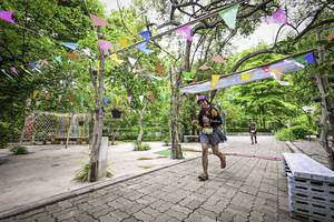 BIB: 430
                            <button type="button" onclick="openModal(4373370)" class="btn btn-primary btn-sm float-right btn-popup" data-toggle="modal" data-target=".modal-high-quality">
                        <i class="fas fa-shopping-cart"></i> Add to Cart
                    </button>
                                            <button type="button" onclick="isThisMe(4373370, true)" class="btn btn-success btn-sm float-right btn-popup btn-isme hidden" data-toggle="tooltip" data-placement="bottom" title="นี่คือรูปของคุณใช่ไหม คลิกที่นี่เพื่อเอาเข้าอัลบั้ม">
                        <i class="fas fa-plus"></i> Add to album
                    </button>
                    <button type="button" onclick="isThisMe(4373370, false)" class="btn btn-warning btn-sm float-right btn-popup btn-isnotme hidden">
                        <i class="fas fa-ban"></i> Remove from album
                    </button>