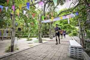 BIB: 442
                            <button type="button" onclick="openModal(4373853)" class="btn btn-primary btn-sm float-right btn-popup" data-toggle="modal" data-target=".modal-high-quality">
                        <i class="fas fa-shopping-cart"></i> Add to Cart
                    </button>
                                            <button type="button" onclick="isThisMe(4373853, true)" class="btn btn-success btn-sm float-right btn-popup btn-isme hidden" data-toggle="tooltip" data-placement="bottom" title="นี่คือรูปของคุณใช่ไหม คลิกที่นี่เพื่อเอาเข้าอัลบั้ม">
                        <i class="fas fa-plus"></i> Add to album
                    </button>
                    <button type="button" onclick="isThisMe(4373853, false)" class="btn btn-warning btn-sm float-right btn-popup btn-isnotme hidden">
                        <i class="fas fa-ban"></i> Remove from album
                    </button>