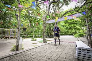 BIB: 504, 
                            <button type="button" onclick="openModal(4373299)" class="btn btn-primary btn-sm float-right btn-popup" data-toggle="modal" data-target=".modal-high-quality">
                        <i class="fas fa-shopping-cart"></i> Add to Cart
                    </button>
                                            <button type="button" onclick="isThisMe(4373299, true)" class="btn btn-success btn-sm float-right btn-popup btn-isme hidden" data-toggle="tooltip" data-placement="bottom" title="นี่คือรูปของคุณใช่ไหม คลิกที่นี่เพื่อเอาเข้าอัลบั้ม">
                        <i class="fas fa-plus"></i> Add to album
                    </button>
                    <button type="button" onclick="isThisMe(4373299, false)" class="btn btn-warning btn-sm float-right btn-popup btn-isnotme hidden">
                        <i class="fas fa-ban"></i> Remove from album
                    </button>