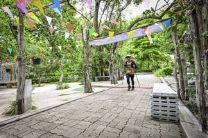 BIB: 
                            <button type="button" onclick="openModal(4381569)" class="btn btn-primary btn-sm float-right btn-popup" data-toggle="modal" data-target=".modal-high-quality">
                        <i class="fas fa-shopping-cart"></i> Add to Cart
                    </button>
                                            <button type="button" onclick="isThisMe(4381569, true)" class="btn btn-success btn-sm float-right btn-popup btn-isme hidden" data-toggle="tooltip" data-placement="bottom" title="นี่คือรูปของคุณใช่ไหม คลิกที่นี่เพื่อเอาเข้าอัลบั้ม">
                        <i class="fas fa-plus"></i> Add to album
                    </button>
                    <button type="button" onclick="isThisMe(4381569, false)" class="btn btn-warning btn-sm float-right btn-popup btn-isnotme hidden">
                        <i class="fas fa-ban"></i> Remove from album
                    </button>