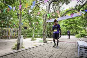 BIB: 5381
                            <button type="button" onclick="openModal(4380637)" class="btn btn-primary btn-sm float-right btn-popup" data-toggle="modal" data-target=".modal-high-quality">
                        <i class="fas fa-shopping-cart"></i> Add to Cart
                    </button>
                                            <button type="button" onclick="isThisMe(4380637, true)" class="btn btn-success btn-sm float-right btn-popup btn-isme hidden" data-toggle="tooltip" data-placement="bottom" title="นี่คือรูปของคุณใช่ไหม คลิกที่นี่เพื่อเอาเข้าอัลบั้ม">
                        <i class="fas fa-plus"></i> Add to album
                    </button>
                    <button type="button" onclick="isThisMe(4380637, false)" class="btn btn-warning btn-sm float-right btn-popup btn-isnotme hidden">
                        <i class="fas fa-ban"></i> Remove from album
                    </button>