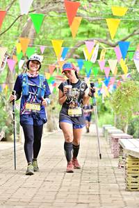 BIB: 563
                            <button type="button" onclick="openModal(4331339)" class="btn btn-primary btn-sm float-right btn-popup" data-toggle="modal" data-target=".modal-high-quality">
                        <i class="fas fa-shopping-cart"></i> Add to Cart
                    </button>
                                            <button type="button" onclick="isThisMe(4331339, true)" class="btn btn-success btn-sm float-right btn-popup btn-isme hidden" data-toggle="tooltip" data-placement="bottom" title="นี่คือรูปของคุณใช่ไหม คลิกที่นี่เพื่อเอาเข้าอัลบั้ม">
                        <i class="fas fa-plus"></i> Add to album
                    </button>
                    <button type="button" onclick="isThisMe(4331339, false)" class="btn btn-warning btn-sm float-right btn-popup btn-isnotme hidden">
                        <i class="fas fa-ban"></i> Remove from album
                    </button>