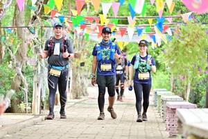 BIB: 
                            <button type="button" onclick="openModal(4331319)" class="btn btn-primary btn-sm float-right btn-popup" data-toggle="modal" data-target=".modal-high-quality">
                        <i class="fas fa-shopping-cart"></i> Add to Cart
                    </button>
                                            <button type="button" onclick="isThisMe(4331319, true)" class="btn btn-success btn-sm float-right btn-popup btn-isme hidden" data-toggle="tooltip" data-placement="bottom" title="นี่คือรูปของคุณใช่ไหม คลิกที่นี่เพื่อเอาเข้าอัลบั้ม">
                        <i class="fas fa-plus"></i> Add to album
                    </button>
                    <button type="button" onclick="isThisMe(4331319, false)" class="btn btn-warning btn-sm float-right btn-popup btn-isnotme hidden">
                        <i class="fas fa-ban"></i> Remove from album
                    </button>