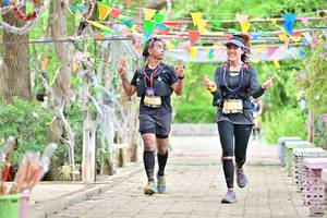 BIB: 650, 5028
                            <button type="button" onclick="openModal(4331593)" class="btn btn-primary btn-sm float-right btn-popup" data-toggle="modal" data-target=".modal-high-quality">
                        <i class="fas fa-shopping-cart"></i> Add to Cart
                    </button>
                                            <button type="button" onclick="isThisMe(4331593, true)" class="btn btn-success btn-sm float-right btn-popup btn-isme hidden" data-toggle="tooltip" data-placement="bottom" title="นี่คือรูปของคุณใช่ไหม คลิกที่นี่เพื่อเอาเข้าอัลบั้ม">
                        <i class="fas fa-plus"></i> Add to album
                    </button>
                    <button type="button" onclick="isThisMe(4331593, false)" class="btn btn-warning btn-sm float-right btn-popup btn-isnotme hidden">
                        <i class="fas fa-ban"></i> Remove from album
                    </button>