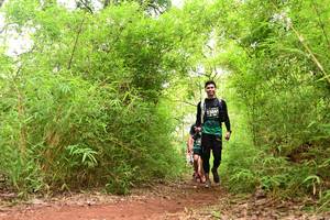 BIB: 1304
                            <button type="button" onclick="openModal(4298527)" class="btn btn-primary btn-sm float-right btn-popup" data-toggle="modal" data-target=".modal-high-quality">
                        <i class="fas fa-shopping-cart"></i> Add to Cart
                    </button>
                                            <button type="button" onclick="isThisMe(4298527, true)" class="btn btn-success btn-sm float-right btn-popup btn-isme hidden" data-toggle="tooltip" data-placement="bottom" title="นี่คือรูปของคุณใช่ไหม คลิกที่นี่เพื่อเอาเข้าอัลบั้ม">
                        <i class="fas fa-plus"></i> Add to album
                    </button>
                    <button type="button" onclick="isThisMe(4298527, false)" class="btn btn-warning btn-sm float-right btn-popup btn-isnotme hidden">
                        <i class="fas fa-ban"></i> Remove from album
                    </button>