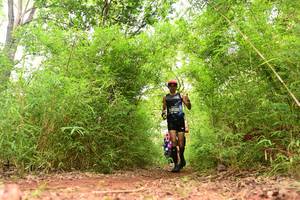 BIB: 13122
                            <button type="button" onclick="openModal(4268783)" class="btn btn-primary btn-sm float-right btn-popup" data-toggle="modal" data-target=".modal-high-quality">
                        <i class="fas fa-shopping-cart"></i> Add to Cart
                    </button>
                                            <button type="button" onclick="isThisMe(4268783, true)" class="btn btn-success btn-sm float-right btn-popup btn-isme hidden" data-toggle="tooltip" data-placement="bottom" title="นี่คือรูปของคุณใช่ไหม คลิกที่นี่เพื่อเอาเข้าอัลบั้ม">
                        <i class="fas fa-plus"></i> Add to album
                    </button>
                    <button type="button" onclick="isThisMe(4268783, false)" class="btn btn-warning btn-sm float-right btn-popup btn-isnotme hidden">
                        <i class="fas fa-ban"></i> Remove from album
                    </button>