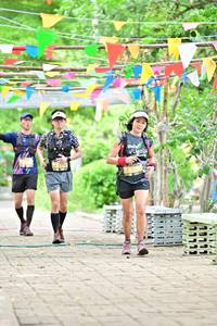 BIB: 528
                            <button type="button" onclick="openModal(4332144)" class="btn btn-primary btn-sm float-right btn-popup" data-toggle="modal" data-target=".modal-high-quality">
                        <i class="fas fa-shopping-cart"></i> Add to Cart
                    </button>
                                            <button type="button" onclick="isThisMe(4332144, true)" class="btn btn-success btn-sm float-right btn-popup btn-isme hidden" data-toggle="tooltip" data-placement="bottom" title="นี่คือรูปของคุณใช่ไหม คลิกที่นี่เพื่อเอาเข้าอัลบั้ม">
                        <i class="fas fa-plus"></i> Add to album
                    </button>
                    <button type="button" onclick="isThisMe(4332144, false)" class="btn btn-warning btn-sm float-right btn-popup btn-isnotme hidden">
                        <i class="fas fa-ban"></i> Remove from album
                    </button>