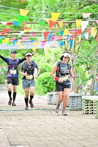 BIB: 15280
                            <button type="button" onclick="openModal(4332143)" class="btn btn-primary btn-sm float-right btn-popup" data-toggle="modal" data-target=".modal-high-quality">
                        <i class="fas fa-shopping-cart"></i> Add to Cart
                    </button>
                                            <button type="button" onclick="isThisMe(4332143, true)" class="btn btn-success btn-sm float-right btn-popup btn-isme hidden" data-toggle="tooltip" data-placement="bottom" title="นี่คือรูปของคุณใช่ไหม คลิกที่นี่เพื่อเอาเข้าอัลบั้ม">
                        <i class="fas fa-plus"></i> Add to album
                    </button>
                    <button type="button" onclick="isThisMe(4332143, false)" class="btn btn-warning btn-sm float-right btn-popup btn-isnotme hidden">
                        <i class="fas fa-ban"></i> Remove from album
                    </button>