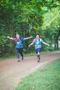 BIB: 3571, 3570
                            <button type="button" onclick="openModal(4198533)" class="btn btn-primary btn-sm float-right btn-popup" data-toggle="modal" data-target=".modal-high-quality">
                        <i class="fas fa-shopping-cart"></i> Add to Cart
                    </button>
                                            <button type="button" onclick="isThisMe(4198533, true)" class="btn btn-success btn-sm float-right btn-popup btn-isme hidden" data-toggle="tooltip" data-placement="bottom" title="นี่คือรูปของคุณใช่ไหม คลิกที่นี่เพื่อเอาเข้าอัลบั้ม">
                        <i class="fas fa-plus"></i> Add to album
                    </button>
                    <button type="button" onclick="isThisMe(4198533, false)" class="btn btn-warning btn-sm float-right btn-popup btn-isnotme hidden">
                        <i class="fas fa-ban"></i> Remove from album
                    </button>