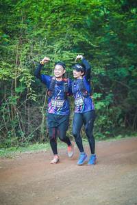 BIB: 3107, 4310
                            <button type="button" onclick="openModal(4204721)" class="btn btn-primary btn-sm float-right btn-popup" data-toggle="modal" data-target=".modal-high-quality">
                        <i class="fas fa-shopping-cart"></i> Add to Cart
                    </button>
                                            <button type="button" onclick="isThisMe(4204721, true)" class="btn btn-success btn-sm float-right btn-popup btn-isme hidden" data-toggle="tooltip" data-placement="bottom" title="นี่คือรูปของคุณใช่ไหม คลิกที่นี่เพื่อเอาเข้าอัลบั้ม">
                        <i class="fas fa-plus"></i> Add to album
                    </button>
                    <button type="button" onclick="isThisMe(4204721, false)" class="btn btn-warning btn-sm float-right btn-popup btn-isnotme hidden">
                        <i class="fas fa-ban"></i> Remove from album
                    </button>