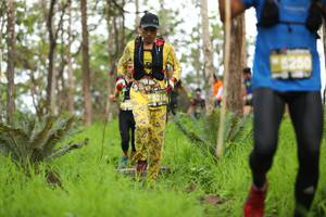 BIB: 250, 5218
                            <button type="button" onclick="openModal(4016752)" class="btn btn-primary btn-sm float-right btn-popup" data-toggle="modal" data-target=".modal-high-quality">
                        <i class="fas fa-shopping-cart"></i> Add to Cart
                    </button>
                                            <button type="button" onclick="isThisMe(4016752, true)" class="btn btn-success btn-sm float-right btn-popup btn-isme hidden" data-toggle="tooltip" data-placement="bottom" title="นี่คือรูปของคุณใช่ไหม คลิกที่นี่เพื่อเอาเข้าอัลบั้ม">
                        <i class="fas fa-plus"></i> Add to album
                    </button>
                    <button type="button" onclick="isThisMe(4016752, false)" class="btn btn-warning btn-sm float-right btn-popup btn-isnotme hidden">
                        <i class="fas fa-ban"></i> Remove from album
                    </button>