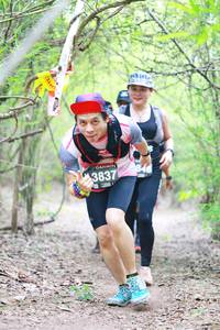 BIB: 3837
                            <button type="button" onclick="openModal(4358567)" class="btn btn-primary btn-sm float-right btn-popup" data-toggle="modal" data-target=".modal-high-quality">
                        <i class="fas fa-shopping-cart"></i> Add to Cart
                    </button>
                                            <button type="button" onclick="isThisMe(4358567, true)" class="btn btn-success btn-sm float-right btn-popup btn-isme hidden" data-toggle="tooltip" data-placement="bottom" title="นี่คือรูปของคุณใช่ไหม คลิกที่นี่เพื่อเอาเข้าอัลบั้ม">
                        <i class="fas fa-plus"></i> Add to album
                    </button>
                    <button type="button" onclick="isThisMe(4358567, false)" class="btn btn-warning btn-sm float-right btn-popup btn-isnotme hidden">
                        <i class="fas fa-ban"></i> Remove from album
                    </button>