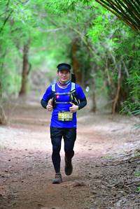 BIB: 5183
                            <button type="button" onclick="openModal(4251876)" class="btn btn-primary btn-sm float-right btn-popup" data-toggle="modal" data-target=".modal-high-quality">
                        <i class="fas fa-shopping-cart"></i> Add to Cart
                    </button>
                                            <button type="button" onclick="isThisMe(4251876, true)" class="btn btn-success btn-sm float-right btn-popup btn-isme hidden" data-toggle="tooltip" data-placement="bottom" title="นี่คือรูปของคุณใช่ไหม คลิกที่นี่เพื่อเอาเข้าอัลบั้ม">
                        <i class="fas fa-plus"></i> Add to album
                    </button>
                    <button type="button" onclick="isThisMe(4251876, false)" class="btn btn-warning btn-sm float-right btn-popup btn-isnotme hidden">
                        <i class="fas fa-ban"></i> Remove from album
                    </button>