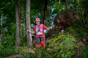 BIB: 1903, 048
                            <button type="button" onclick="openModal(21987141)" class="btn btn-primary btn-sm float-right btn-popup" data-toggle="modal" data-target=".modal-high-quality">
                        <i class="fas fa-shopping-cart"></i> Add to Cart
                    </button>
                                            <button type="button" onclick="isThisMe(21987141, true)" class="btn btn-success btn-sm float-right btn-popup btn-isme hidden" data-toggle="tooltip" data-placement="bottom" title="นี่คือรูปของคุณใช่ไหม คลิกที่นี่เพื่อเอาเข้าอัลบั้ม">
                        <i class="fas fa-plus"></i> Add to album
                    </button>
                    <button type="button" onclick="isThisMe(21987141, false)" class="btn btn-warning btn-sm float-right btn-popup btn-isnotme hidden">
                        <i class="fas fa-ban"></i> Remove from album
                    </button>