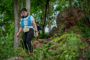 BIB: 5071
                            <button type="button" onclick="openModal(21986099)" class="btn btn-primary btn-sm float-right btn-popup" data-toggle="modal" data-target=".modal-high-quality">
                        <i class="fas fa-shopping-cart"></i> Add to Cart
                    </button>
                                            <button type="button" onclick="isThisMe(21986099, true)" class="btn btn-success btn-sm float-right btn-popup btn-isme hidden" data-toggle="tooltip" data-placement="bottom" title="นี่คือรูปของคุณใช่ไหม คลิกที่นี่เพื่อเอาเข้าอัลบั้ม">
                        <i class="fas fa-plus"></i> Add to album
                    </button>
                    <button type="button" onclick="isThisMe(21986099, false)" class="btn btn-warning btn-sm float-right btn-popup btn-isnotme hidden">
                        <i class="fas fa-ban"></i> Remove from album
                    </button>