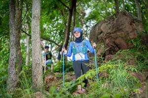 BIB: 244
                            <button type="button" onclick="openModal(21985307)" class="btn btn-primary btn-sm float-right btn-popup" data-toggle="modal" data-target=".modal-high-quality">
                        <i class="fas fa-shopping-cart"></i> Add to Cart
                    </button>
                                            <button type="button" onclick="isThisMe(21985307, true)" class="btn btn-success btn-sm float-right btn-popup btn-isme hidden" data-toggle="tooltip" data-placement="bottom" title="นี่คือรูปของคุณใช่ไหม คลิกที่นี่เพื่อเอาเข้าอัลบั้ม">
                        <i class="fas fa-plus"></i> Add to album
                    </button>
                    <button type="button" onclick="isThisMe(21985307, false)" class="btn btn-warning btn-sm float-right btn-popup btn-isnotme hidden">
                        <i class="fas fa-ban"></i> Remove from album
                    </button>