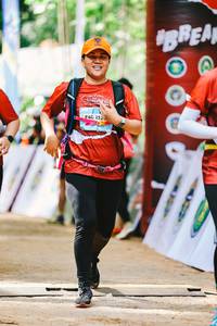 BIB: 132
                            <button type="button" onclick="openModal(21999447)" class="btn btn-primary btn-sm float-right btn-popup" data-toggle="modal" data-target=".modal-high-quality">
                        <i class="fas fa-shopping-cart"></i> Add to Cart
                    </button>
                                            <button type="button" onclick="isThisMe(21999447, true)" class="btn btn-success btn-sm float-right btn-popup btn-isme hidden" data-toggle="tooltip" data-placement="bottom" title="นี่คือรูปของคุณใช่ไหม คลิกที่นี่เพื่อเอาเข้าอัลบั้ม">
                        <i class="fas fa-plus"></i> Add to album
                    </button>
                    <button type="button" onclick="isThisMe(21999447, false)" class="btn btn-warning btn-sm float-right btn-popup btn-isnotme hidden">
                        <i class="fas fa-ban"></i> Remove from album
                    </button>