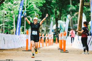 BIB: 100
                            <button type="button" onclick="openModal(21996973)" class="btn btn-primary btn-sm float-right btn-popup" data-toggle="modal" data-target=".modal-high-quality">
                        <i class="fas fa-shopping-cart"></i> Add to Cart
                    </button>
                                            <button type="button" onclick="isThisMe(21996973, true)" class="btn btn-success btn-sm float-right btn-popup btn-isme hidden" data-toggle="tooltip" data-placement="bottom" title="นี่คือรูปของคุณใช่ไหม คลิกที่นี่เพื่อเอาเข้าอัลบั้ม">
                        <i class="fas fa-plus"></i> Add to album
                    </button>
                    <button type="button" onclick="isThisMe(21996973, false)" class="btn btn-warning btn-sm float-right btn-popup btn-isnotme hidden">
                        <i class="fas fa-ban"></i> Remove from album
                    </button>