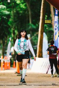 BIB: 901
                            <button type="button" onclick="openModal(21998715)" class="btn btn-primary btn-sm float-right btn-popup" data-toggle="modal" data-target=".modal-high-quality">
                        <i class="fas fa-shopping-cart"></i> Add to Cart
                    </button>
                                            <button type="button" onclick="isThisMe(21998715, true)" class="btn btn-success btn-sm float-right btn-popup btn-isme hidden" data-toggle="tooltip" data-placement="bottom" title="นี่คือรูปของคุณใช่ไหม คลิกที่นี่เพื่อเอาเข้าอัลบั้ม">
                        <i class="fas fa-plus"></i> Add to album
                    </button>
                    <button type="button" onclick="isThisMe(21998715, false)" class="btn btn-warning btn-sm float-right btn-popup btn-isnotme hidden">
                        <i class="fas fa-ban"></i> Remove from album
                    </button>