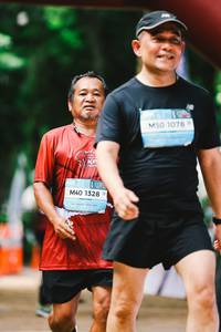 BIB: 1328, 1078
                            <button type="button" onclick="openModal(21998621)" class="btn btn-primary btn-sm float-right btn-popup" data-toggle="modal" data-target=".modal-high-quality">
                        <i class="fas fa-shopping-cart"></i> Add to Cart
                    </button>
                                            <button type="button" onclick="isThisMe(21998621, true)" class="btn btn-success btn-sm float-right btn-popup btn-isme hidden" data-toggle="tooltip" data-placement="bottom" title="นี่คือรูปของคุณใช่ไหม คลิกที่นี่เพื่อเอาเข้าอัลบั้ม">
                        <i class="fas fa-plus"></i> Add to album
                    </button>
                    <button type="button" onclick="isThisMe(21998621, false)" class="btn btn-warning btn-sm float-right btn-popup btn-isnotme hidden">
                        <i class="fas fa-ban"></i> Remove from album
                    </button>