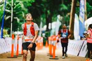 BIB: 2333
                            <button type="button" onclick="openModal(21998155)" class="btn btn-primary btn-sm float-right btn-popup" data-toggle="modal" data-target=".modal-high-quality">
                        <i class="fas fa-shopping-cart"></i> Add to Cart
                    </button>
                                            <button type="button" onclick="isThisMe(21998155, true)" class="btn btn-success btn-sm float-right btn-popup btn-isme hidden" data-toggle="tooltip" data-placement="bottom" title="นี่คือรูปของคุณใช่ไหม คลิกที่นี่เพื่อเอาเข้าอัลบั้ม">
                        <i class="fas fa-plus"></i> Add to album
                    </button>
                    <button type="button" onclick="isThisMe(21998155, false)" class="btn btn-warning btn-sm float-right btn-popup btn-isnotme hidden">
                        <i class="fas fa-ban"></i> Remove from album
                    </button>