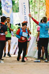 BIB: 1152
                            <button type="button" onclick="openModal(21999626)" class="btn btn-primary btn-sm float-right btn-popup" data-toggle="modal" data-target=".modal-high-quality">
                        <i class="fas fa-shopping-cart"></i> Add to Cart
                    </button>
                                            <button type="button" onclick="isThisMe(21999626, true)" class="btn btn-success btn-sm float-right btn-popup btn-isme hidden" data-toggle="tooltip" data-placement="bottom" title="นี่คือรูปของคุณใช่ไหม คลิกที่นี่เพื่อเอาเข้าอัลบั้ม">
                        <i class="fas fa-plus"></i> Add to album
                    </button>
                    <button type="button" onclick="isThisMe(21999626, false)" class="btn btn-warning btn-sm float-right btn-popup btn-isnotme hidden">
                        <i class="fas fa-ban"></i> Remove from album
                    </button>