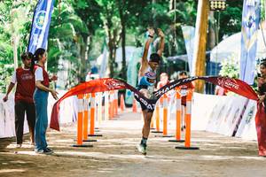 BIB: 300
                            <button type="button" onclick="openModal(21999028)" class="btn btn-primary btn-sm float-right btn-popup" data-toggle="modal" data-target=".modal-high-quality">
                        <i class="fas fa-shopping-cart"></i> Add to Cart
                    </button>
                                            <button type="button" onclick="isThisMe(21999028, true)" class="btn btn-success btn-sm float-right btn-popup btn-isme hidden" data-toggle="tooltip" data-placement="bottom" title="นี่คือรูปของคุณใช่ไหม คลิกที่นี่เพื่อเอาเข้าอัลบั้ม">
                        <i class="fas fa-plus"></i> Add to album
                    </button>
                    <button type="button" onclick="isThisMe(21999028, false)" class="btn btn-warning btn-sm float-right btn-popup btn-isnotme hidden">
                        <i class="fas fa-ban"></i> Remove from album
                    </button>