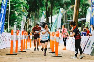 BIB: 199
                            <button type="button" onclick="openModal(21996613)" class="btn btn-primary btn-sm float-right btn-popup" data-toggle="modal" data-target=".modal-high-quality">
                        <i class="fas fa-shopping-cart"></i> Add to Cart
                    </button>
                                            <button type="button" onclick="isThisMe(21996613, true)" class="btn btn-success btn-sm float-right btn-popup btn-isme hidden" data-toggle="tooltip" data-placement="bottom" title="นี่คือรูปของคุณใช่ไหม คลิกที่นี่เพื่อเอาเข้าอัลบั้ม">
                        <i class="fas fa-plus"></i> Add to album
                    </button>
                    <button type="button" onclick="isThisMe(21996613, false)" class="btn btn-warning btn-sm float-right btn-popup btn-isnotme hidden">
                        <i class="fas fa-ban"></i> Remove from album
                    </button>