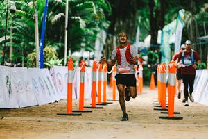 BIB: 2315
                            <button type="button" onclick="openModal(21998142)" class="btn btn-primary btn-sm float-right btn-popup" data-toggle="modal" data-target=".modal-high-quality">
                        <i class="fas fa-shopping-cart"></i> Add to Cart
                    </button>
                                            <button type="button" onclick="isThisMe(21998142, true)" class="btn btn-success btn-sm float-right btn-popup btn-isme hidden" data-toggle="tooltip" data-placement="bottom" title="นี่คือรูปของคุณใช่ไหม คลิกที่นี่เพื่อเอาเข้าอัลบั้ม">
                        <i class="fas fa-plus"></i> Add to album
                    </button>
                    <button type="button" onclick="isThisMe(21998142, false)" class="btn btn-warning btn-sm float-right btn-popup btn-isnotme hidden">
                        <i class="fas fa-ban"></i> Remove from album
                    </button>