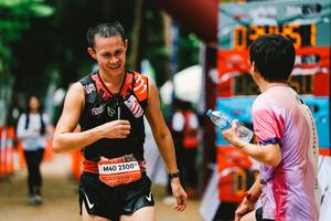 BIB: 304, 2300, 4023
                            <button type="button" onclick="openModal(21997378)" class="btn btn-primary btn-sm float-right btn-popup" data-toggle="modal" data-target=".modal-high-quality">
                        <i class="fas fa-shopping-cart"></i> Add to Cart
                    </button>
                                            <button type="button" onclick="isThisMe(21997378, true)" class="btn btn-success btn-sm float-right btn-popup btn-isme hidden" data-toggle="tooltip" data-placement="bottom" title="นี่คือรูปของคุณใช่ไหม คลิกที่นี่เพื่อเอาเข้าอัลบั้ม">
                        <i class="fas fa-plus"></i> Add to album
                    </button>
                    <button type="button" onclick="isThisMe(21997378, false)" class="btn btn-warning btn-sm float-right btn-popup btn-isnotme hidden">
                        <i class="fas fa-ban"></i> Remove from album
                    </button>