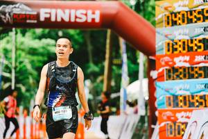 BIB: 1127, 040455
                            <button type="button" onclick="openModal(21996404)" class="btn btn-primary btn-sm float-right btn-popup" data-toggle="modal" data-target=".modal-high-quality">
                        <i class="fas fa-shopping-cart"></i> Add to Cart
                    </button>
                                            <button type="button" onclick="isThisMe(21996404, true)" class="btn btn-success btn-sm float-right btn-popup btn-isme hidden" data-toggle="tooltip" data-placement="bottom" title="นี่คือรูปของคุณใช่ไหม คลิกที่นี่เพื่อเอาเข้าอัลบั้ม">
                        <i class="fas fa-plus"></i> Add to album
                    </button>
                    <button type="button" onclick="isThisMe(21996404, false)" class="btn btn-warning btn-sm float-right btn-popup btn-isnotme hidden">
                        <i class="fas fa-ban"></i> Remove from album
                    </button>