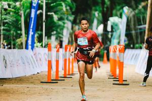 BIB: 1215
                            <button type="button" onclick="openModal(21996549)" class="btn btn-primary btn-sm float-right btn-popup" data-toggle="modal" data-target=".modal-high-quality">
                        <i class="fas fa-shopping-cart"></i> Add to Cart
                    </button>
                                            <button type="button" onclick="isThisMe(21996549, true)" class="btn btn-success btn-sm float-right btn-popup btn-isme hidden" data-toggle="tooltip" data-placement="bottom" title="นี่คือรูปของคุณใช่ไหม คลิกที่นี่เพื่อเอาเข้าอัลบั้ม">
                        <i class="fas fa-plus"></i> Add to album
                    </button>
                    <button type="button" onclick="isThisMe(21996549, false)" class="btn btn-warning btn-sm float-right btn-popup btn-isnotme hidden">
                        <i class="fas fa-ban"></i> Remove from album
                    </button>