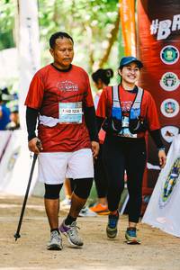 BIB: 1226
                            <button type="button" onclick="openModal(21999573)" class="btn btn-primary btn-sm float-right btn-popup" data-toggle="modal" data-target=".modal-high-quality">
                        <i class="fas fa-shopping-cart"></i> Add to Cart
                    </button>
                                            <button type="button" onclick="isThisMe(21999573, true)" class="btn btn-success btn-sm float-right btn-popup btn-isme hidden" data-toggle="tooltip" data-placement="bottom" title="นี่คือรูปของคุณใช่ไหม คลิกที่นี่เพื่อเอาเข้าอัลบั้ม">
                        <i class="fas fa-plus"></i> Add to album
                    </button>
                    <button type="button" onclick="isThisMe(21999573, false)" class="btn btn-warning btn-sm float-right btn-popup btn-isnotme hidden">
                        <i class="fas fa-ban"></i> Remove from album
                    </button>