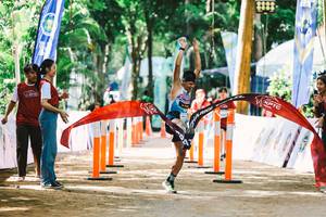 BIB: 8133
                            <button type="button" onclick="openModal(21999031)" class="btn btn-primary btn-sm float-right btn-popup" data-toggle="modal" data-target=".modal-high-quality">
                        <i class="fas fa-shopping-cart"></i> Add to Cart
                    </button>
                                            <button type="button" onclick="isThisMe(21999031, true)" class="btn btn-success btn-sm float-right btn-popup btn-isme hidden" data-toggle="tooltip" data-placement="bottom" title="นี่คือรูปของคุณใช่ไหม คลิกที่นี่เพื่อเอาเข้าอัลบั้ม">
                        <i class="fas fa-plus"></i> Add to album
                    </button>
                    <button type="button" onclick="isThisMe(21999031, false)" class="btn btn-warning btn-sm float-right btn-popup btn-isnotme hidden">
                        <i class="fas fa-ban"></i> Remove from album
                    </button>