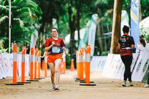 BIB: 300
                            <button type="button" onclick="openModal(21996842)" class="btn btn-primary btn-sm float-right btn-popup" data-toggle="modal" data-target=".modal-high-quality">
                        <i class="fas fa-shopping-cart"></i> Add to Cart
                    </button>
                                            <button type="button" onclick="isThisMe(21996842, true)" class="btn btn-success btn-sm float-right btn-popup btn-isme hidden" data-toggle="tooltip" data-placement="bottom" title="นี่คือรูปของคุณใช่ไหม คลิกที่นี่เพื่อเอาเข้าอัลบั้ม">
                        <i class="fas fa-plus"></i> Add to album
                    </button>
                    <button type="button" onclick="isThisMe(21996842, false)" class="btn btn-warning btn-sm float-right btn-popup btn-isnotme hidden">
                        <i class="fas fa-ban"></i> Remove from album
                    </button>