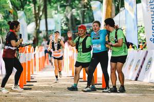 BIB: 330
                            <button type="button" onclick="openModal(21999486)" class="btn btn-primary btn-sm float-right btn-popup" data-toggle="modal" data-target=".modal-high-quality">
                        <i class="fas fa-shopping-cart"></i> Add to Cart
                    </button>
                                            <button type="button" onclick="isThisMe(21999486, true)" class="btn btn-success btn-sm float-right btn-popup btn-isme hidden" data-toggle="tooltip" data-placement="bottom" title="นี่คือรูปของคุณใช่ไหม คลิกที่นี่เพื่อเอาเข้าอัลบั้ม">
                        <i class="fas fa-plus"></i> Add to album
                    </button>
                    <button type="button" onclick="isThisMe(21999486, false)" class="btn btn-warning btn-sm float-right btn-popup btn-isnotme hidden">
                        <i class="fas fa-ban"></i> Remove from album
                    </button>