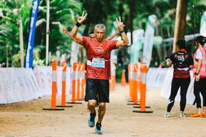 BIB: 1100
                            <button type="button" onclick="openModal(21996573)" class="btn btn-primary btn-sm float-right btn-popup" data-toggle="modal" data-target=".modal-high-quality">
                        <i class="fas fa-shopping-cart"></i> Add to Cart
                    </button>
                                            <button type="button" onclick="isThisMe(21996573, true)" class="btn btn-success btn-sm float-right btn-popup btn-isme hidden" data-toggle="tooltip" data-placement="bottom" title="นี่คือรูปของคุณใช่ไหม คลิกที่นี่เพื่อเอาเข้าอัลบั้ม">
                        <i class="fas fa-plus"></i> Add to album
                    </button>
                    <button type="button" onclick="isThisMe(21996573, false)" class="btn btn-warning btn-sm float-right btn-popup btn-isnotme hidden">
                        <i class="fas fa-ban"></i> Remove from album
                    </button>