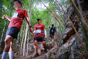 BIB: 525
                            <button type="button" onclick="openModal(22086865)" class="btn btn-primary btn-sm float-right btn-popup" data-toggle="modal" data-target=".modal-high-quality">
                        <i class="fas fa-shopping-cart"></i> Add to Cart
                    </button>
                                            <button type="button" onclick="isThisMe(22086865, true)" class="btn btn-success btn-sm float-right btn-popup btn-isme hidden" data-toggle="tooltip" data-placement="bottom" title="นี่คือรูปของคุณใช่ไหม คลิกที่นี่เพื่อเอาเข้าอัลบั้ม">
                        <i class="fas fa-plus"></i> Add to album
                    </button>
                    <button type="button" onclick="isThisMe(22086865, false)" class="btn btn-warning btn-sm float-right btn-popup btn-isnotme hidden">
                        <i class="fas fa-ban"></i> Remove from album
                    </button>