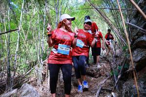 BIB: 1095, 1092
                            <button type="button" onclick="openModal(22088406)" class="btn btn-primary btn-sm float-right btn-popup" data-toggle="modal" data-target=".modal-high-quality">
                        <i class="fas fa-shopping-cart"></i> Add to Cart
                    </button>
                                            <button type="button" onclick="isThisMe(22088406, true)" class="btn btn-success btn-sm float-right btn-popup btn-isme hidden" data-toggle="tooltip" data-placement="bottom" title="นี่คือรูปของคุณใช่ไหม คลิกที่นี่เพื่อเอาเข้าอัลบั้ม">
                        <i class="fas fa-plus"></i> Add to album
                    </button>
                    <button type="button" onclick="isThisMe(22088406, false)" class="btn btn-warning btn-sm float-right btn-popup btn-isnotme hidden">
                        <i class="fas fa-ban"></i> Remove from album
                    </button>